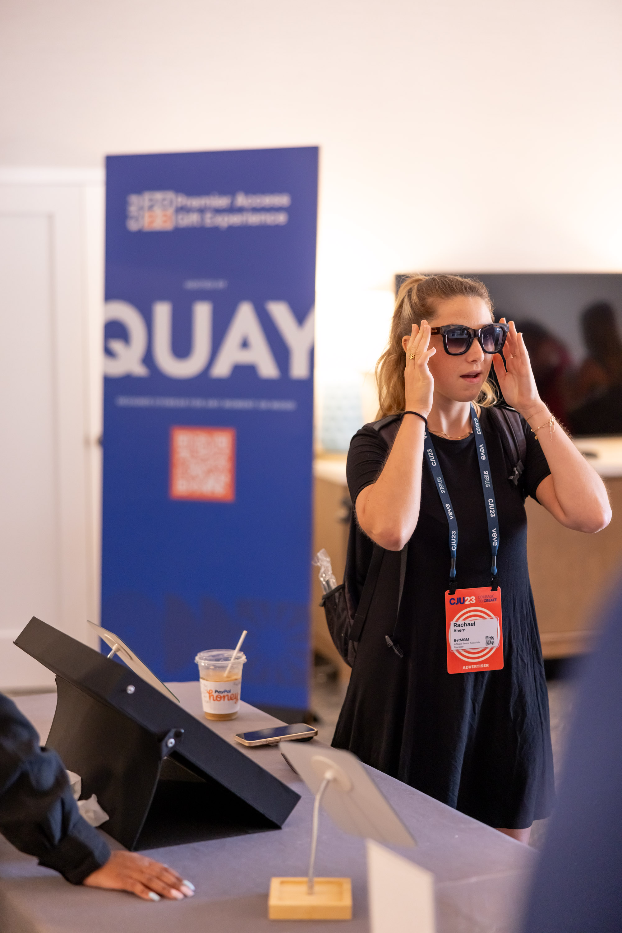 VIP Gift Experience for CJ’s Top Publishers and Special Guests 